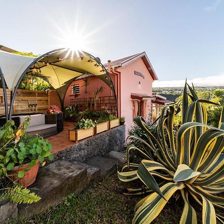 Le Quelea Une Case Creole De Charme Classee 4 Etoiles Y Etre C'Est Y Etre Bien Noël Exterior foto
